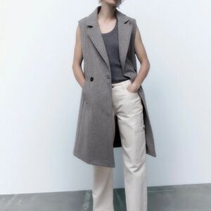 Zara Cream Trousers with Gray Sleeveless Coat